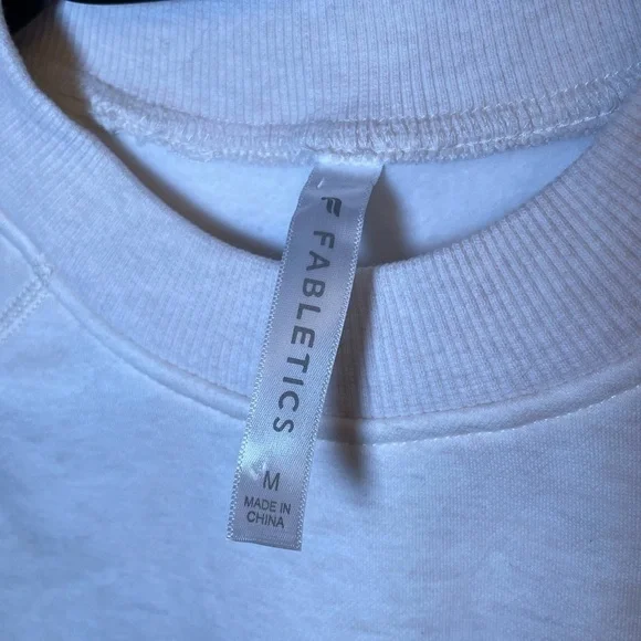 Fabletics - Cozy Fleece Raglan Sweatshirt - Picture 4 of 4